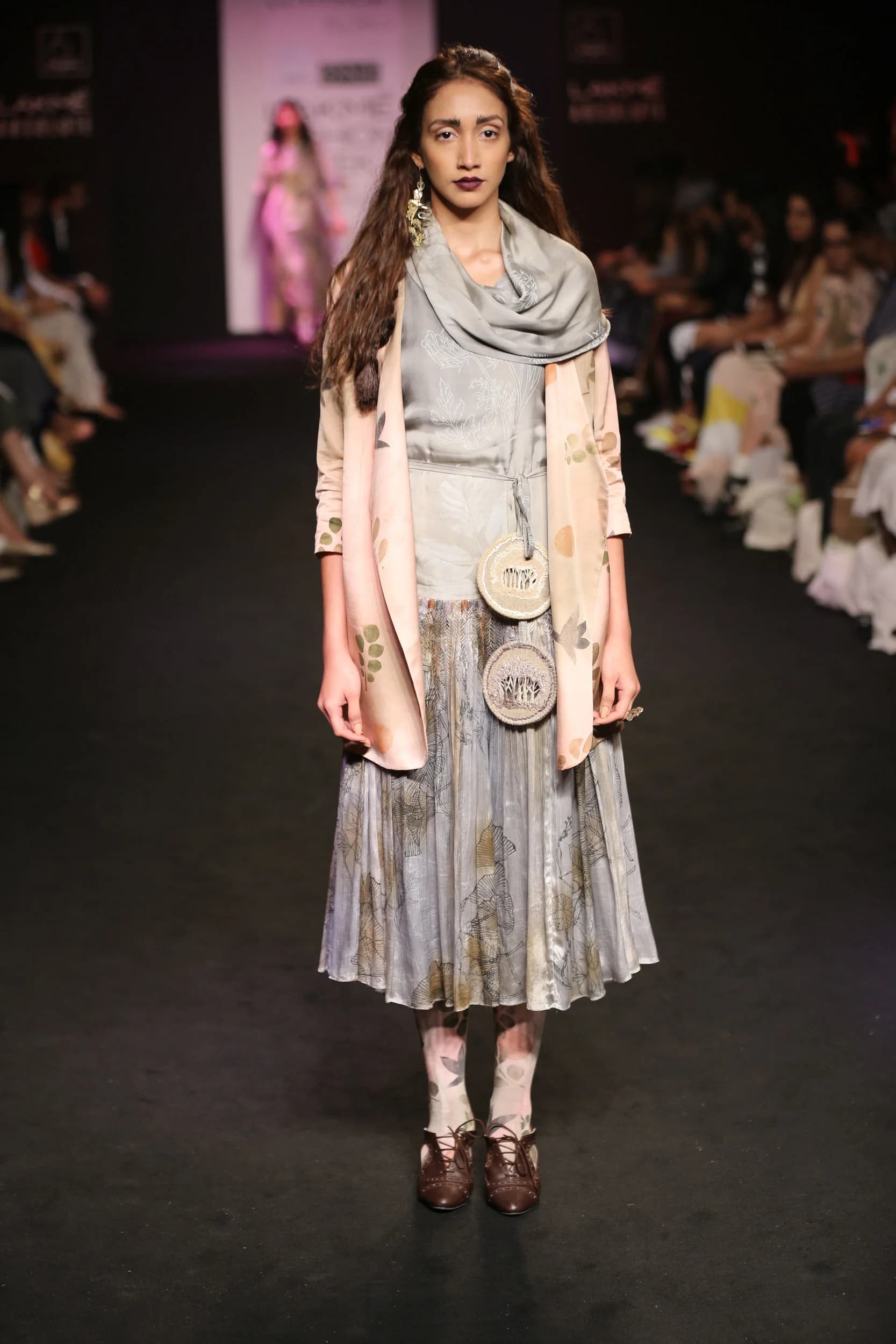 Lakmé Aesthete runway look 12