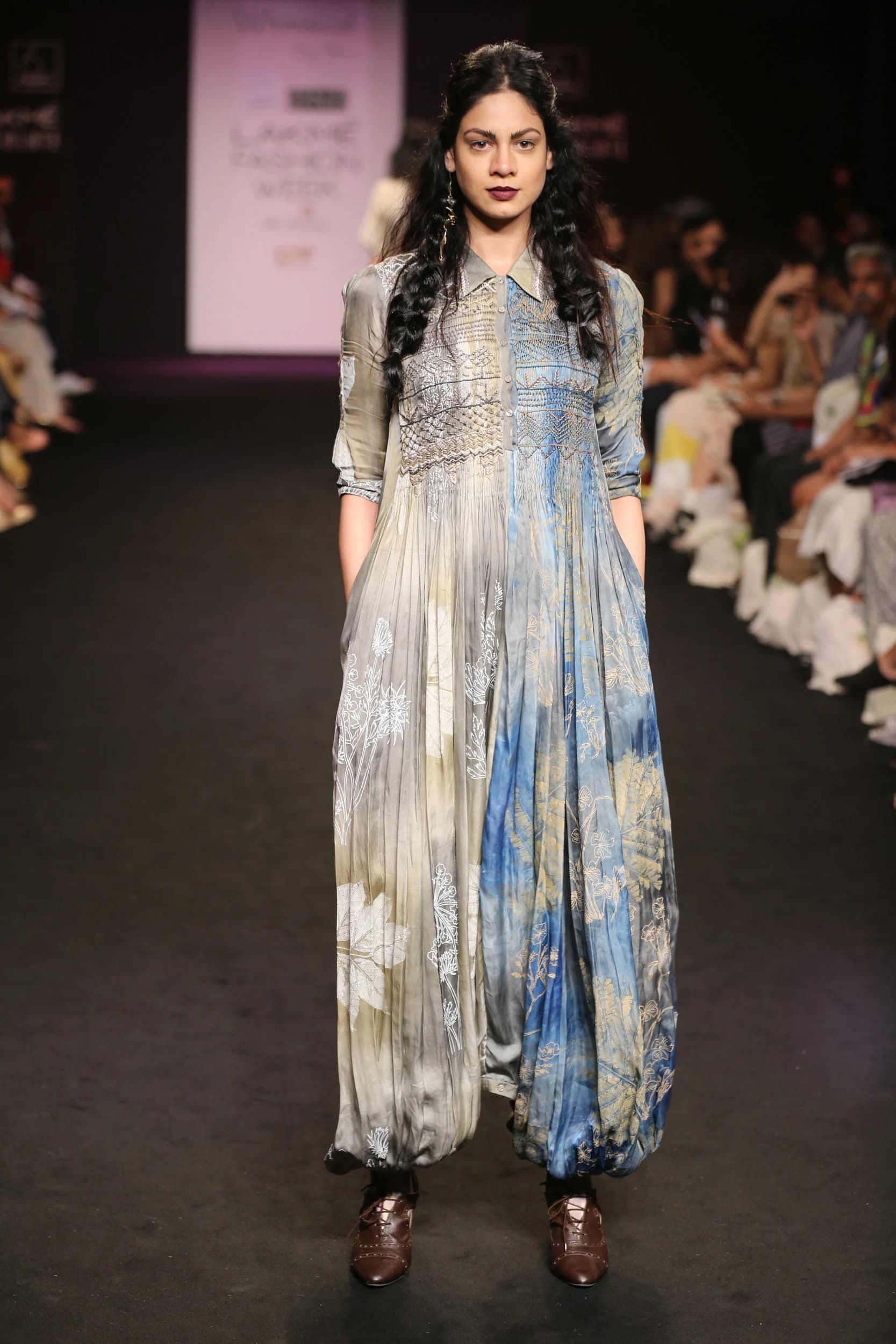 Lakmé Aesthete runway look 13