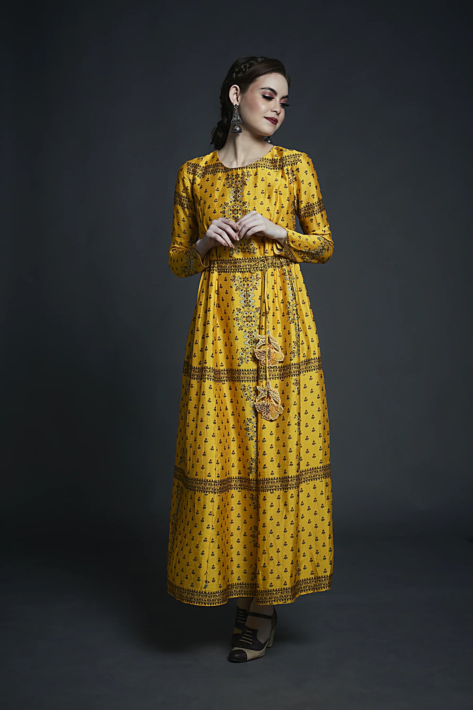 golden yellow small flower buta print