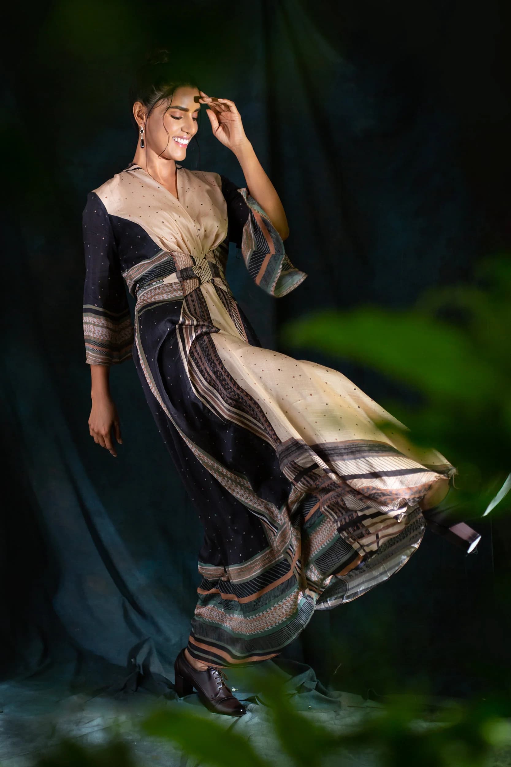 Ecru and Black sari border ethnic print