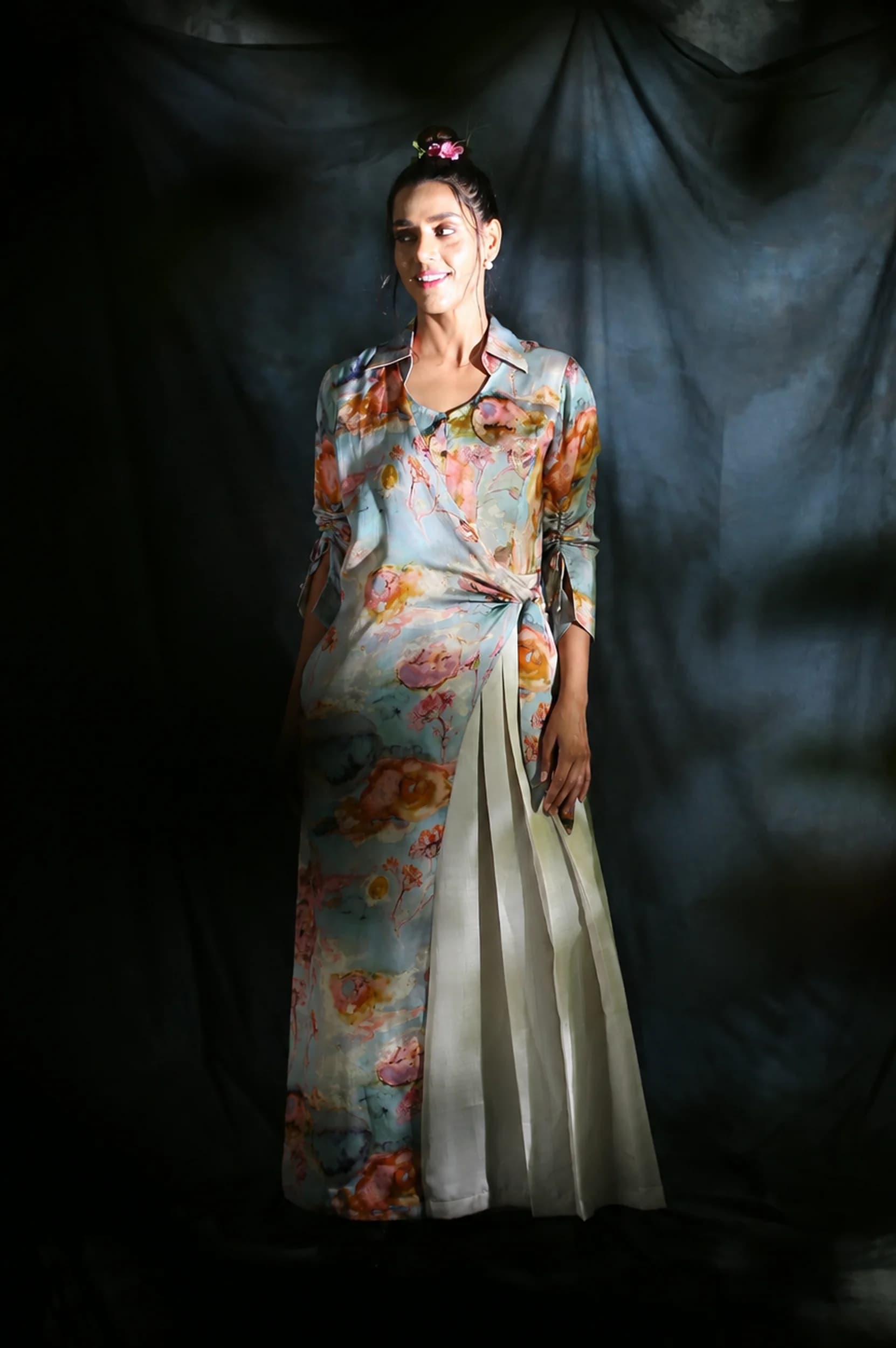 Blue water colour floral print